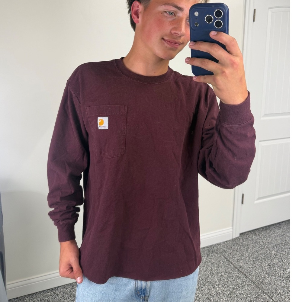 Vintage Carhartt Long Sleeve Pocket T-Shirt Maroon Burgundy Loose Fit Medium